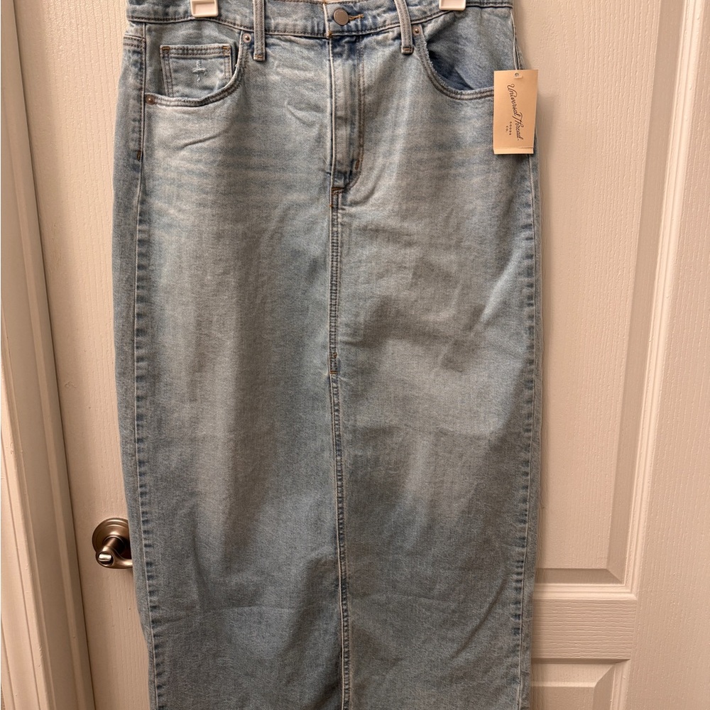 Women’s High-Rise Denim Maxi skirt size 12 Light Wash Jean Universal Thread